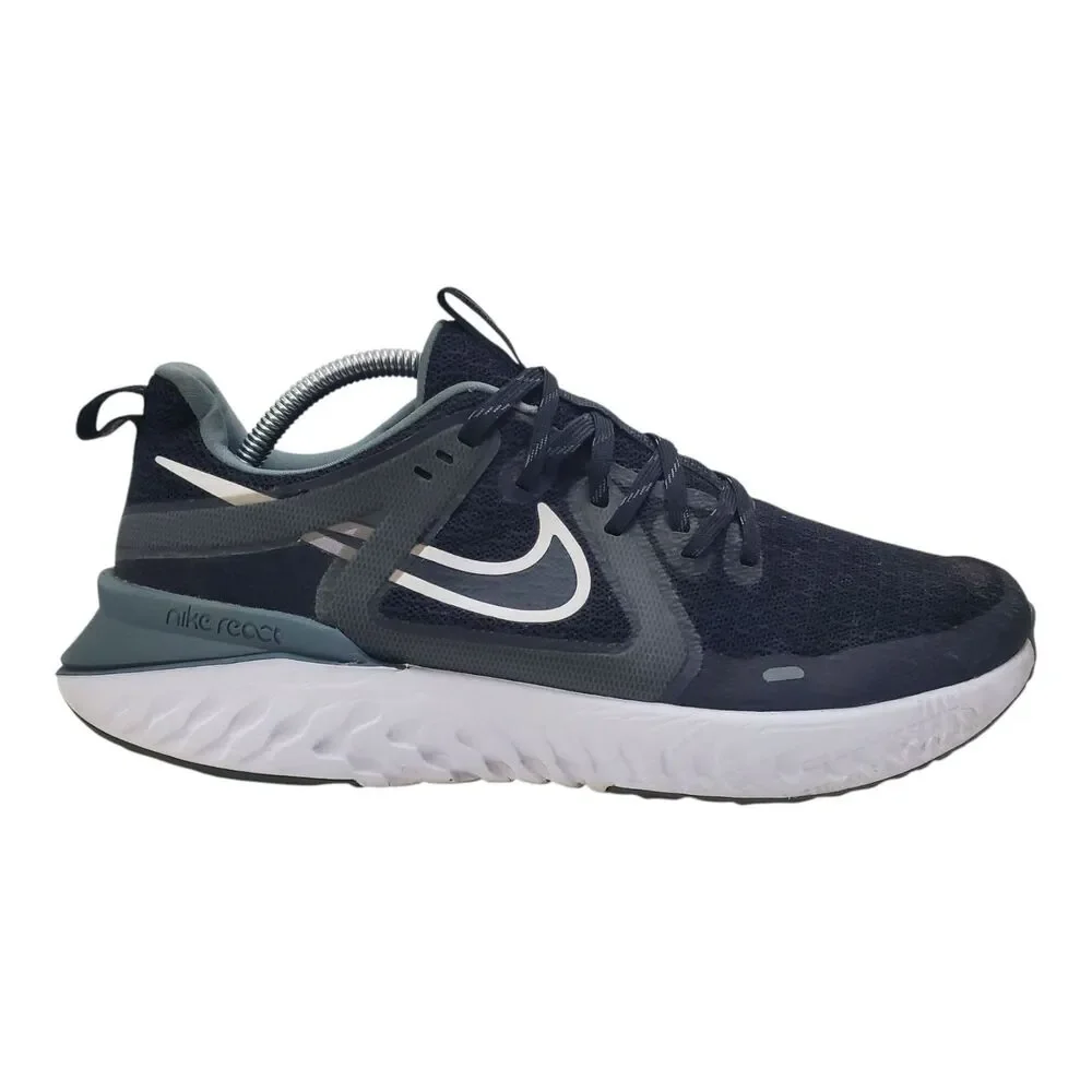 Nike shoes legend